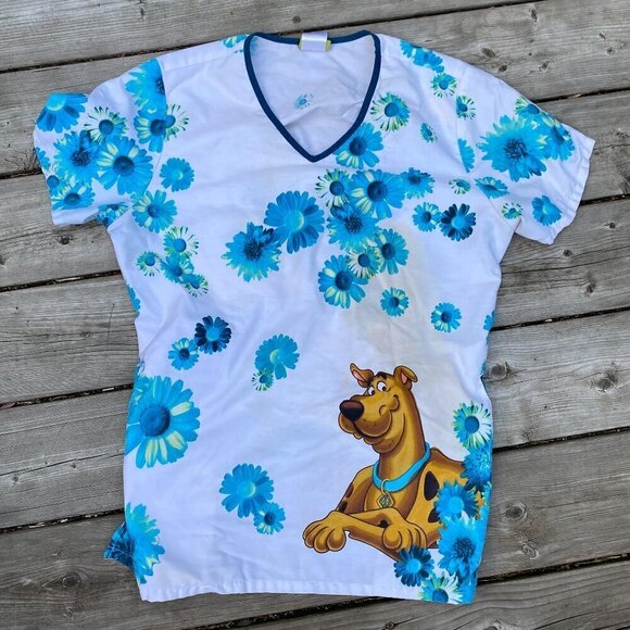 Warner Bros. Tops - RARE Warner Bros Scooby Doo Floral Nursing Scrubs Medium Stained